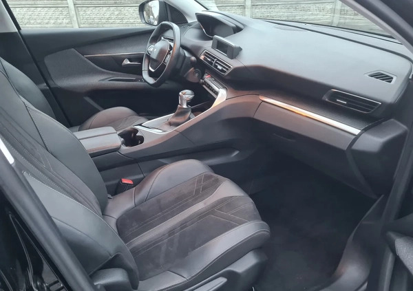 Peugeot 5008 cena 61900 przebieg: 130000, rok produkcji 2020 z Koronowo małe 254